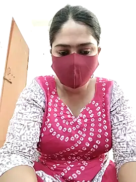 Magical Girl- online show from 2, 4, 2026