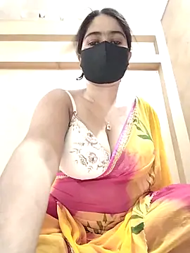 Magical Girl- online show from 26, 10, 2025