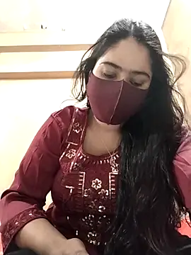 Magical Girl- online show from 9, 10, 2025