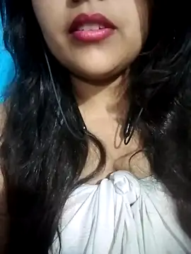 Love-Veronica online show from 9, 5, 2026