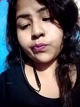 Love-Veronica online show from 3, 2, 2026