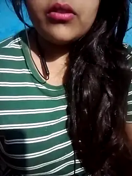 Love-Veronica online show from 20, 4, 2026