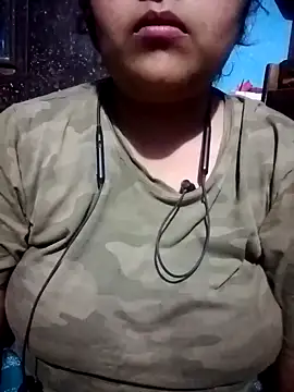 Love-Veronica online show from 5, 3, 2026