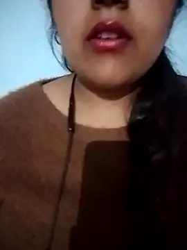 Love-Veronica online show from 12, 2, 2026