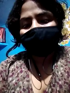 Love-Veronica online show from 4, 2, 2026