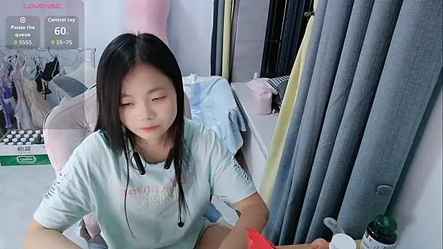 Lena-yyds online show from 11, 10, 2025