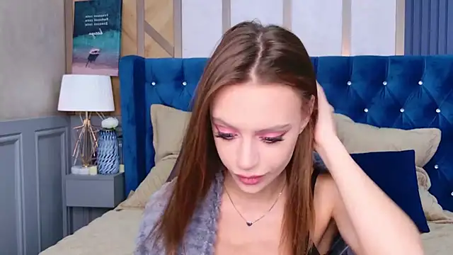 Snapshot of RebeccaMartons chatting on 17, 2, 2025 RebeccaMartons online show from 17, 2, 2025