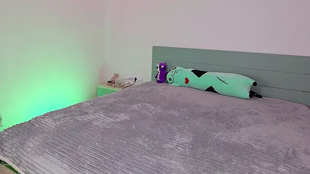 Lust One  online show from 23, 4, 2026