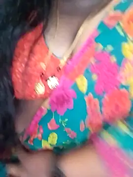 Snapshot of Sexy_Radhikaa chatting on 1, 11, 2025 Sexy Radhikaa online show from 1, 11, 2025