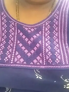 Sexy Radhikaa online show from 19, 12, 2025