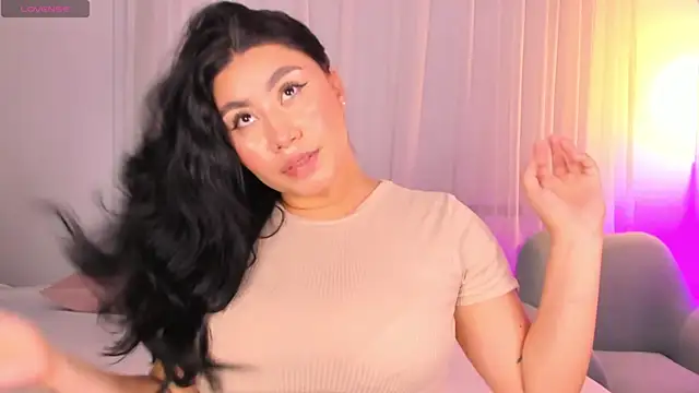 Snapshot of leylaclintonxx chatting on 16, 10, 2025 leylaclintonxx online show from 16, 10, 2025