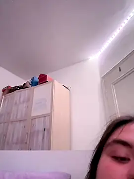 hotiee online show from 4, 12, 2024