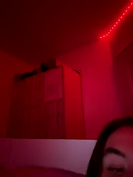 hotiee online show from 2, 12, 2024