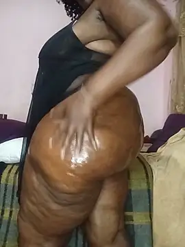Snapshot of Sweetblackassxxx505 chatting on 28, 5, 2026 Sweetblackassxxx505 online show from 28, 5, 2026