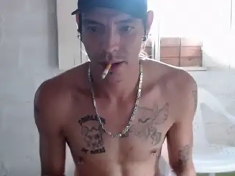 tayler punk noise online show from 31, 12, 2024