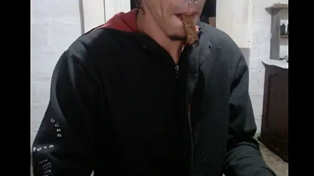 tayler punk noise online show from 8, 2, 2025