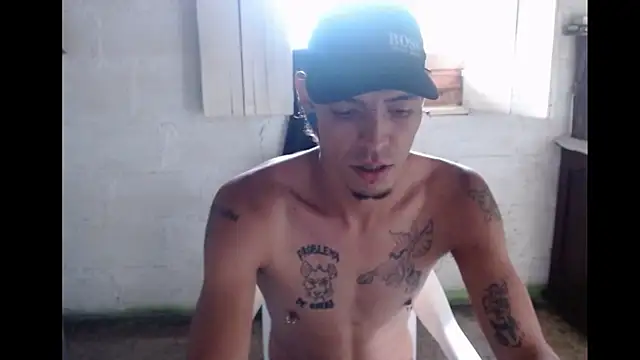 tayler punk noise online show from 4, 2, 2025