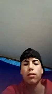 Snapshot of MattiDeLuca chatting on 19, 1, 2025 MattiDeLuca online show from 19, 1, 2025
