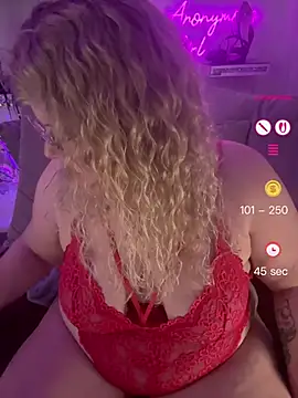 Snapshot of CurvyAnonymousGirl89 chatting on 26, 5, 2026 CurvyAnonymousGirl89 online show from 26, 5, 2026