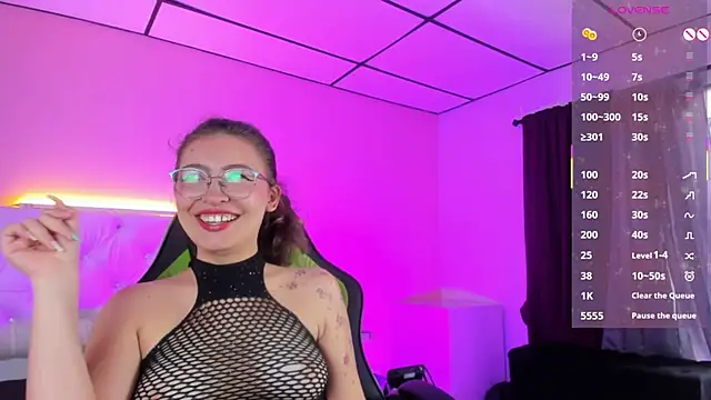 mariie tayy online show from 17, 9, 2025