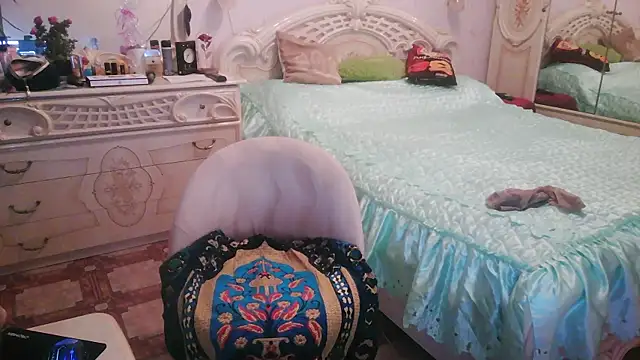 Debra Phoenix online show from 9, 1, 2026