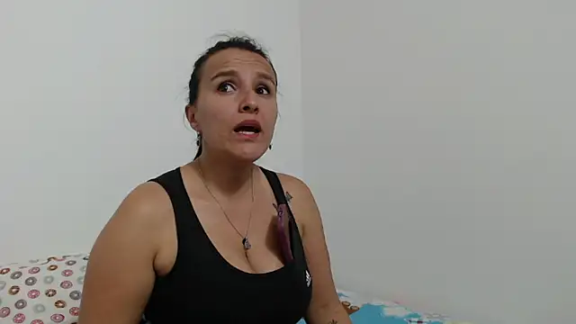 Naugthydolls online show from 25, 9, 2025