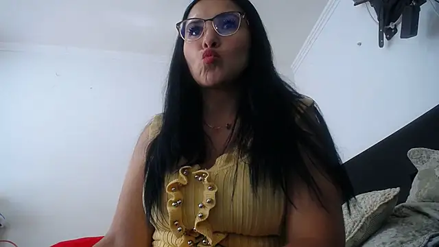 Snapshot of princehermosa44 chatting on 6, 7, 2026 princehermosa44 online show from 6, 7, 2026