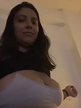 xBubblyBarbiexx online show from 4, 11, 2025