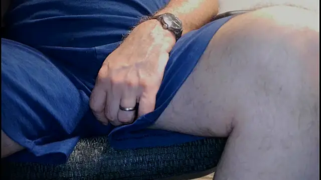 Snapshot of thickdaddy59 chatting on 11, 6, 2026 thickdaddy59 online show from 11, 6, 2026