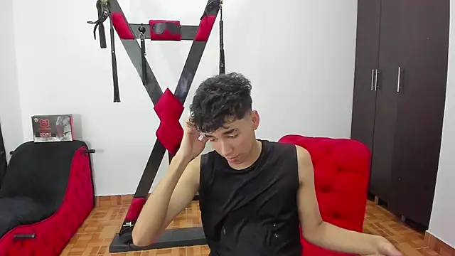 Harry LatinBoy online show from 7, 1, 2025