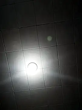 Naomy veracruz  online show from 20, 4, 2026