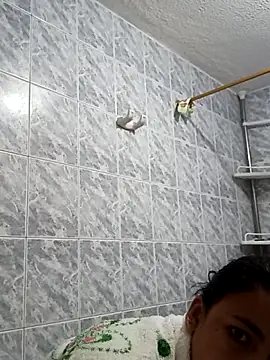 Naomy veracruz  online show from 27, 11, 2025