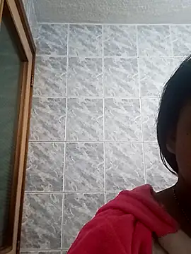 Naomy veracruz  online show from 23, 12, 2025