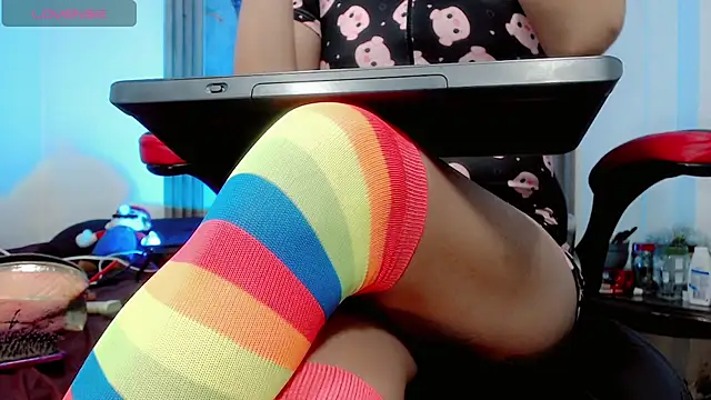 Alessa mullen online show from 5, 11, 2025