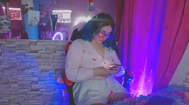 Meg4n 420 online show from 6, 2, 2025