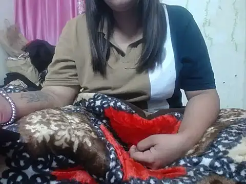 Snapshot of Hawt_Shreya chatting on 18, 12, 2024 Hawt Shreya online show from 18, 12, 2024