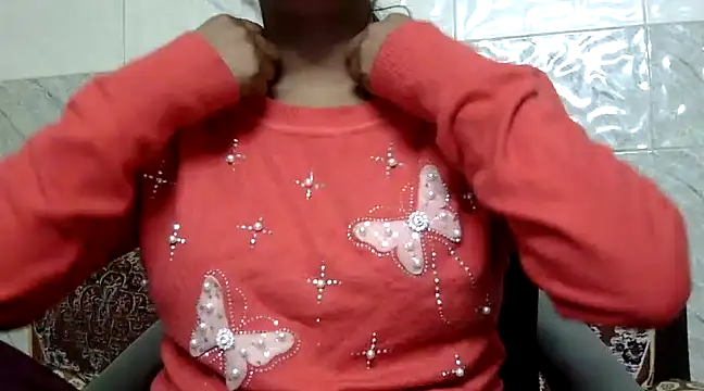 Snapshot of Hawt_Shreya chatting on 10, 2, 2025 Hawt Shreya online show from 10, 2, 2025