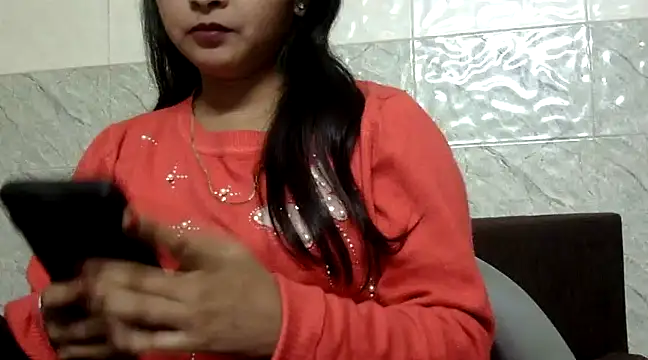 Snapshot of Hawt_Shreya chatting on 12, 2, 2025 Hawt Shreya online show from 12, 2, 2025