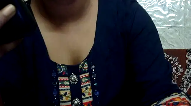 Snapshot of Hawt_Shreya chatting on 19, 3, 2025 Hawt Shreya online show from 19, 3, 2025