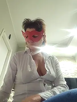 Vagabondainnamorata online show from 10, 3, 2026