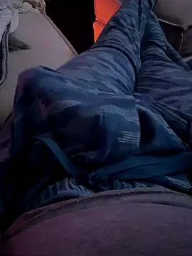 Snapshot of Bignc chatting on 4, 11, 2025 Bignc online show from 4, 11, 2025