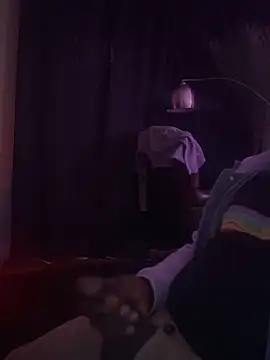 Snapshot of Bignc chatting on 18, 10, 2025 Bignc online show from 18, 10, 2025