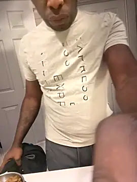 Snapshot of Bignc chatting on 10, 11, 2025 Bignc online show from 10, 11, 2025