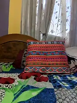 Snapshot of surabhi09 chatting on 18, 6, 2026 surabhi09 online show from 18, 6, 2026