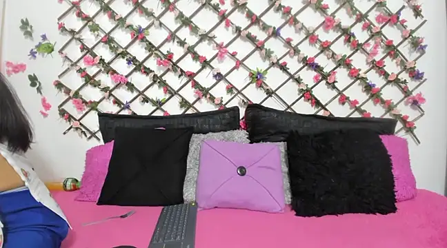 abby eemily online show from 19, 3, 2025