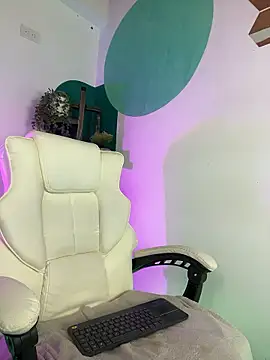 LollaByer online show from 13, 1, 2026