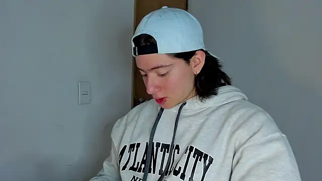 AngelBennet  online show from 18, 11, 2025