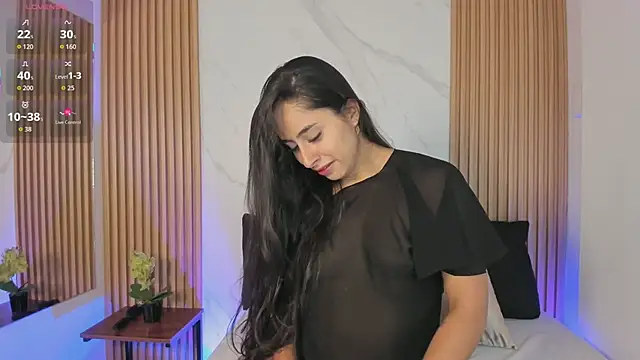 Julia Martinez  online show from 10, 4, 2026