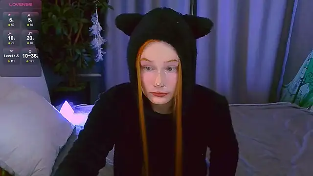 Snapshot of Kleo_Godde chatting on 20, 2, 2025 Kleo Godde online show from 20, 2, 2025