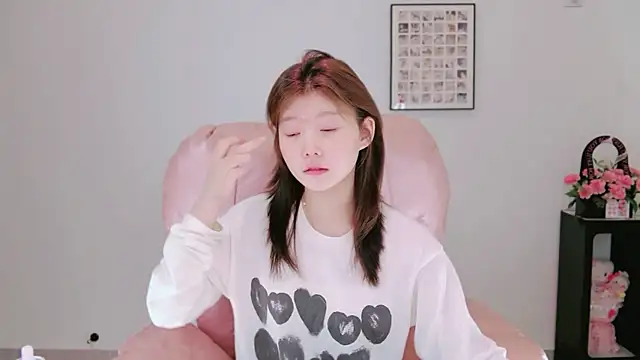 yangyang-1115 online show from 15, 5, 2026